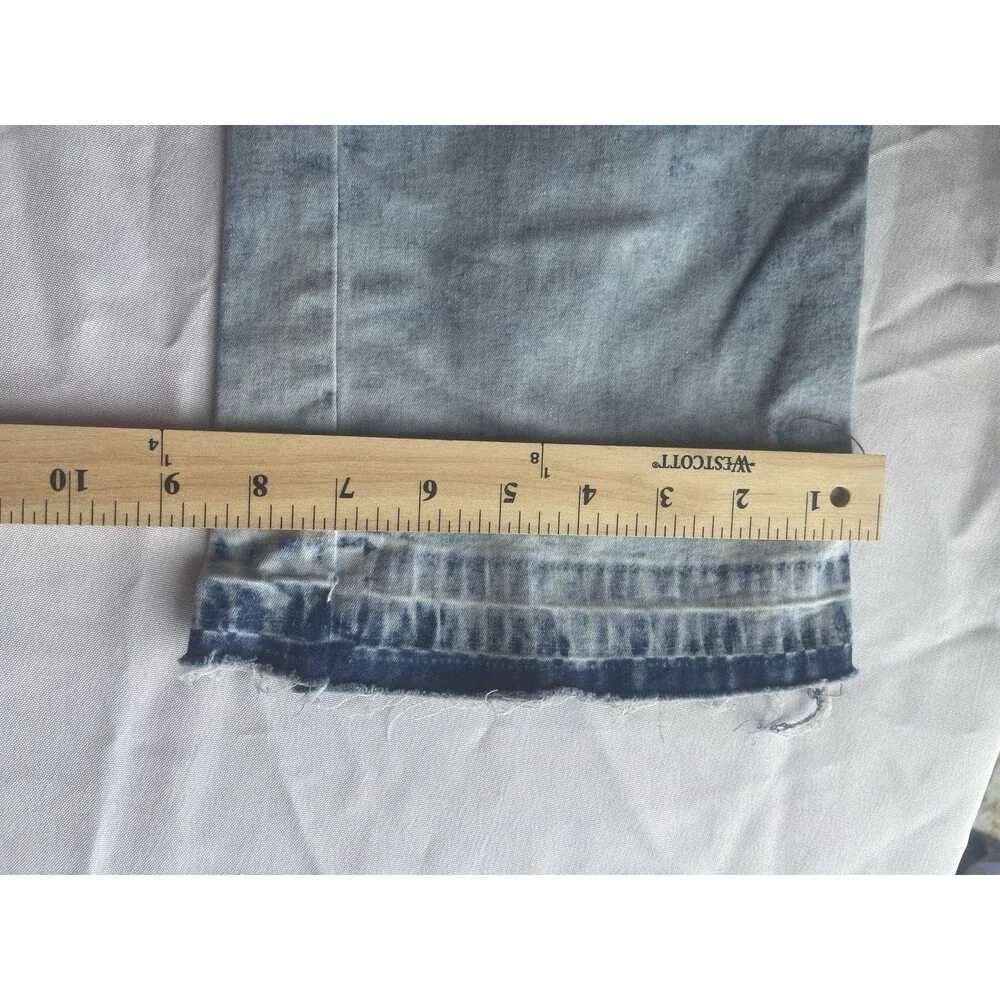 VIP jeans Women’s Size 28 Wide Leg Cargo Denim Light Blue Baggy y2k